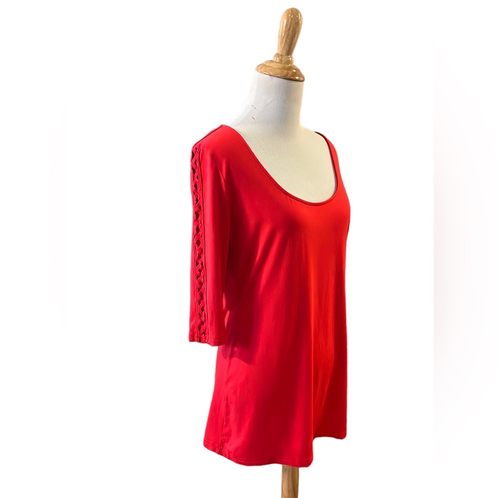 PATTYBOUTIK CUT OUT HALF SLEEVES TOP RED SIZE XL
